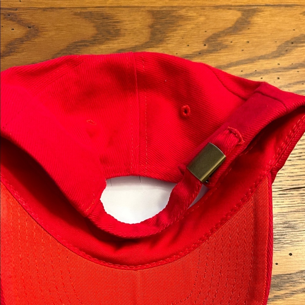 Red Guard Cap - Picture 2 of 3